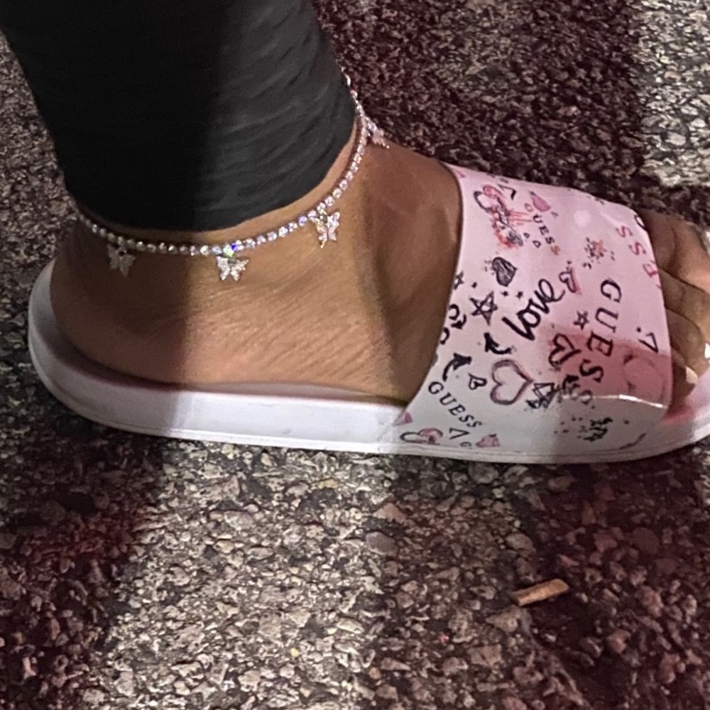 Butterfly anklets - Picture 4 of 7